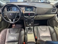 Volvo V40 Cross Country vaihtoauto