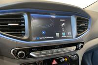 Hyundai IONIQ hybrid vaihtoauto