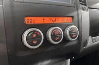 Nissan Navara vaihtoauto