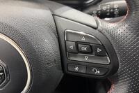 MG EHS vaihtoauto