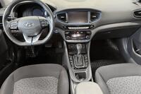 Hyundai IONIQ plug-in vaihtoauto