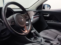 Kia Niro plug-in vaihtoauto