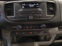 Opel Vivaro vaihtoauto