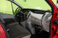 Opel Vivaro vaihtoauto