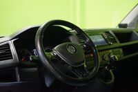Volkswagen Caravelle vaihtoauto