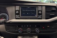 Volkswagen Caravelle vaihtoauto