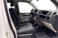 Volkswagen Caravelle vaihtoauto