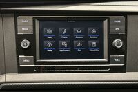 Volkswagen Caravelle vaihtoauto