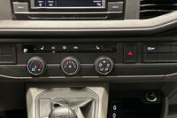 Volkswagen Caravelle vaihtoauto