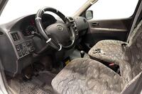 Toyota Hiace vaihtoauto