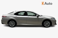 Toyota Camry vaihtoauto