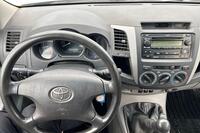 Toyota Hilux vaihtoauto