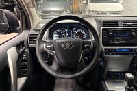 Toyota Land Cruiser vaihtoauto