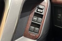 Toyota Land Cruiser vaihtoauto