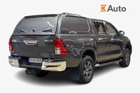 Toyota Hilux vaihtoauto