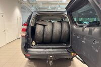 Toyota Land Cruiser vaihtoauto