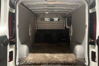 Opel Vivaro vaihtoauto