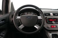 Ford C-MAX vaihtoauto