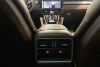 Porsche Cayenne vaihtoauto