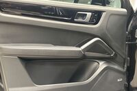 Porsche Cayenne vaihtoauto