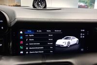 Porsche Taycan vaihtoauto