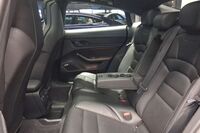 Porsche Taycan vaihtoauto