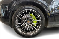 Porsche Cayenne vaihtoauto