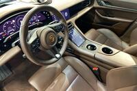 Porsche Taycan vaihtoauto