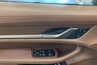 Porsche Taycan vaihtoauto