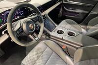 Porsche Taycan vaihtoauto