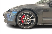 Porsche Taycan vaihtoauto