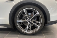 Porsche Taycan vaihtoauto