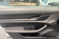 Porsche Taycan vaihtoauto