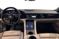 Porsche Taycan vaihtoauto