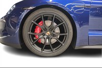 Porsche Taycan vaihtoauto