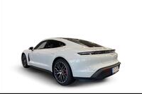 Porsche Taycan vaihtoauto