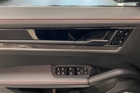 Porsche Cayenne vaihtoauto