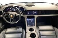 Porsche Taycan vaihtoauto