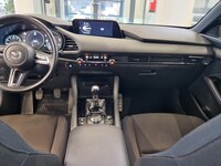 Mazda 3 vaihtoauto