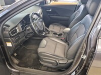 Kia Niro plug-in vaihtoauto