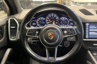 Porsche Cayenne vaihtoauto