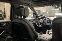 Porsche Cayenne vaihtoauto