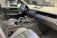 Porsche Cayenne vaihtoauto