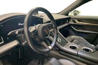 Porsche Taycan vaihtoauto