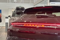 Porsche Taycan vaihtoauto