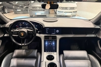 Porsche Taycan vaihtoauto