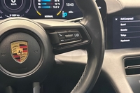 Porsche Taycan vaihtoauto