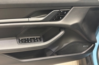 Porsche Taycan vaihtoauto