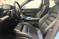 Porsche Taycan vaihtoauto