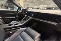 Porsche Taycan vaihtoauto